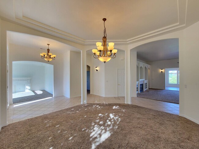 Foto del edificio - 1200 W Canyon Lakes Dr