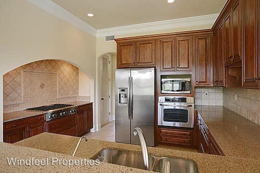 Building Photo - 4 br, 3.5 bath House - 282 English Turn Drive