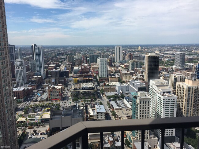 Building Photo - 1 br, 1 bath Condo - 10 E Ontario St APT 4905