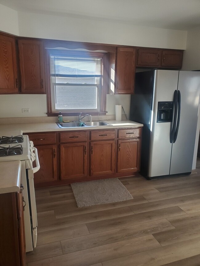 Building Photo - 508 Ida Ct