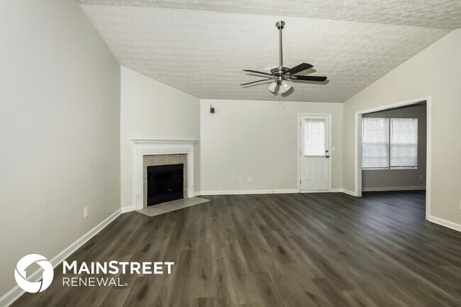 Foto del edificio - 955 Foxworthy Ln