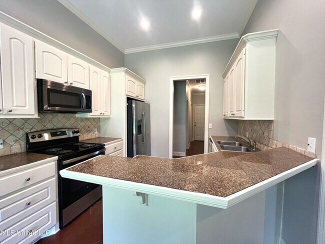 Foto del edificio - ***JUST REDUCED***623 Chambord Dr Brandon, MS