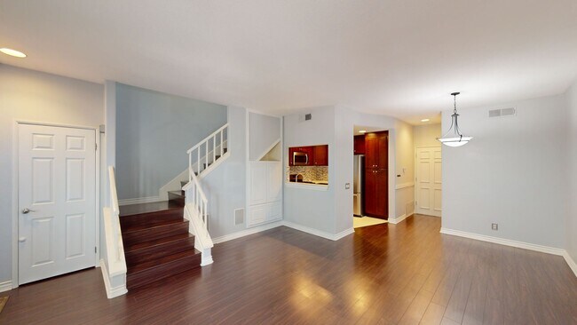 Building Photo - Beautiful 2 Bedroom Home in Windsong