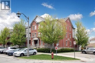 Building Photo - 3250-3250 Bentley Dr