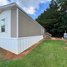 Building Photo - 172 Teasley Ln