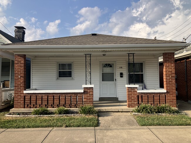 Building Photo - 116 E 35th St