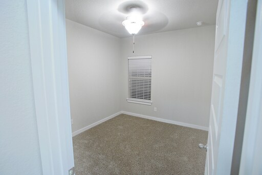 Building Photo - AVAILABLE NOW! Luxury 3 Bedroom Townhome Located Near South Texas Medical Center, San Antonio, Te...