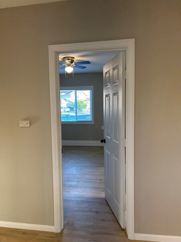 Foto principal - 1407 Chase St