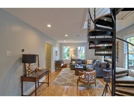 Building Photo - 86A Summer St
