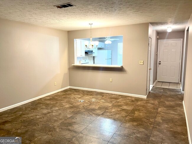 Building Photo - 216 Sheraton Ct