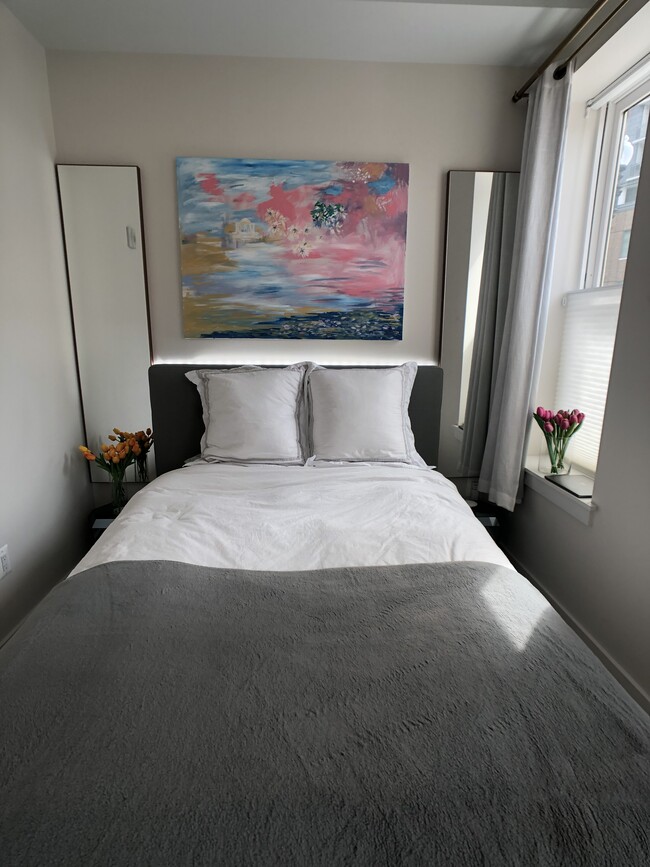 Bedroom - 475 New York Ave NW