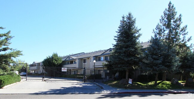 Cottages At Glenda Apartments Reno Nv Apartments Com