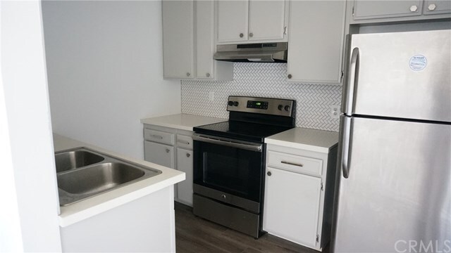 Foto del edificio - 1420 N Mansfield Ave