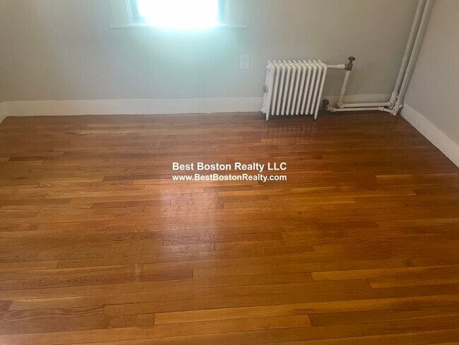 Building Photo - 48 John F. Kennedy St