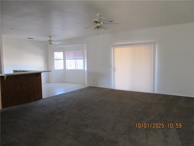 Foto del edificio - 2301 Graystone Dr