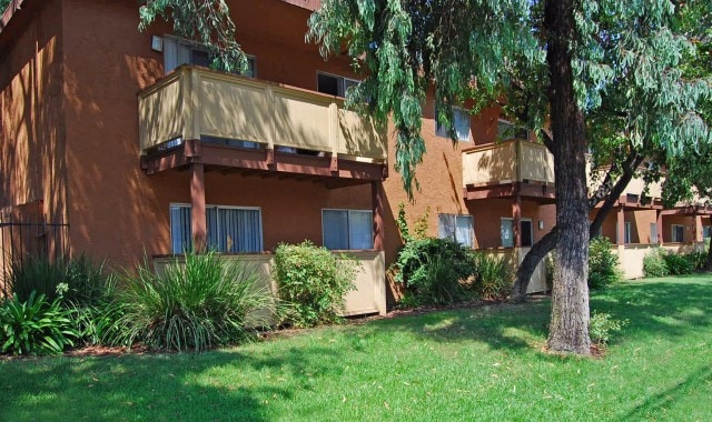 Estancia Apartments Rentals Escondido, CA