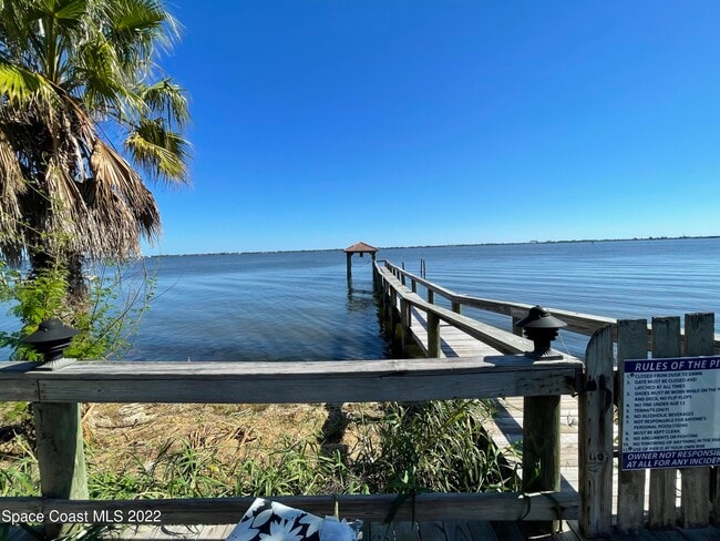 Building Photo - 2095 Pineapple Ave