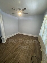 Building Photo - 3373 N Richards St