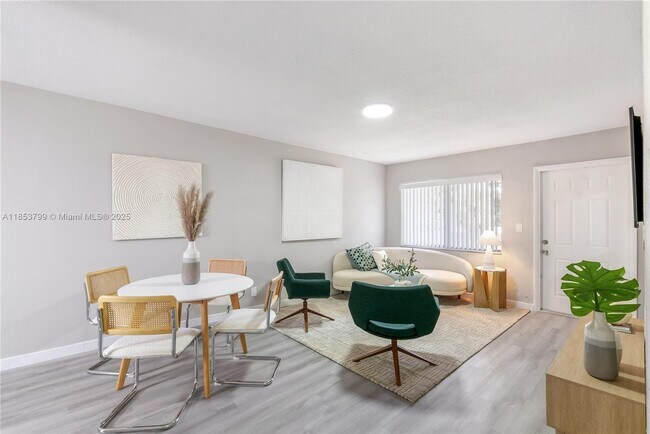 Foto del edificio - 500 SE 22nd St