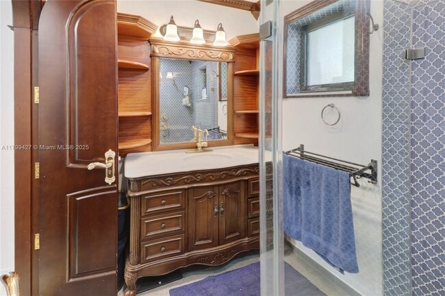 Foto del edificio - 550 Quail Ave