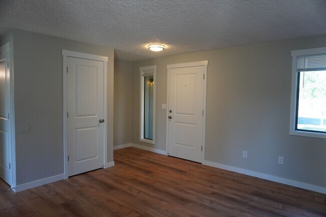 Foto del edificio - 2909 NE 135th Ave
