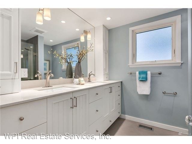 Building Photo - 4 br, 2 bath House - 20 Smith Street