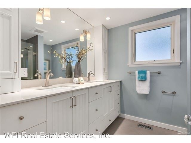 Foto del edificio - 4 br, 2 bath House - 20 Smith Street