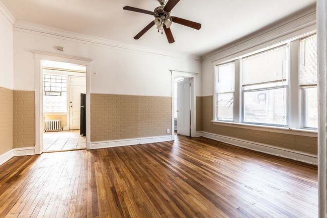 Foto del diseño de interior - 2017 E 72nd St