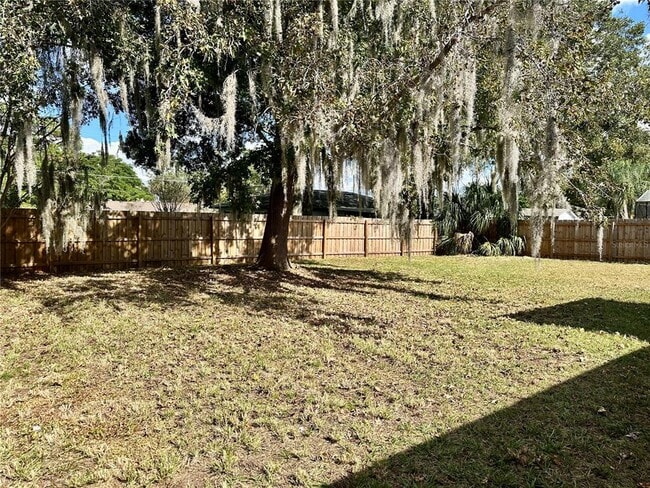 Building Photo - 8515 Plumeria Ave