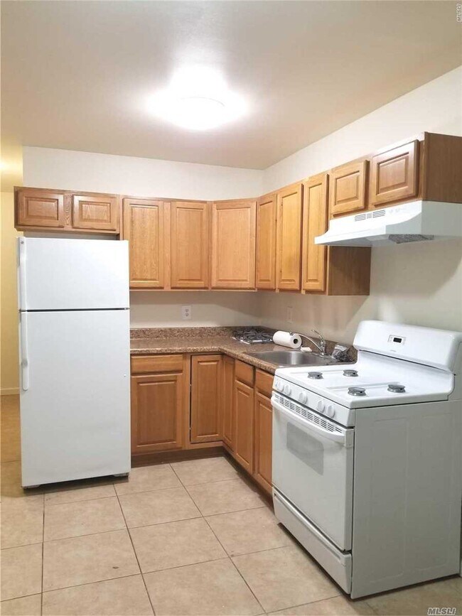 Foto del edificio - 90-33 83rd Ave