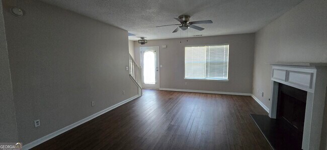 Building Photo - 3644 Caseys Cove
