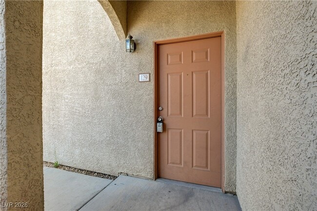 Foto del edificio - 4655 Gold Dust Ave