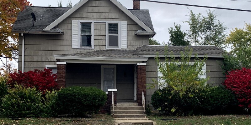 Primary Photo - 823 W 3rd St