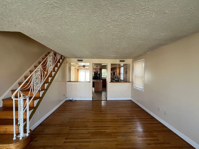 Photo - 2800 Disston St House