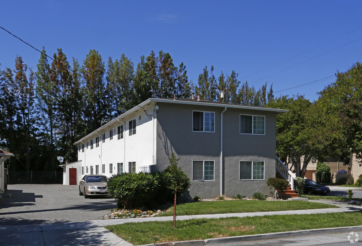 Primary Photo - 1011 Vermont St