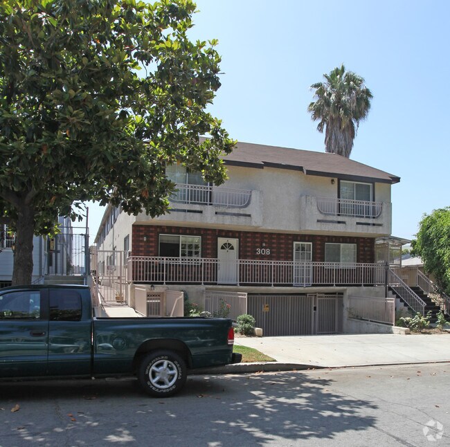 Foto principal - 308 E Valencia Ave