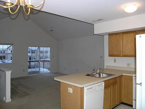 Foto del edificio - 139 Horseshoe Dr