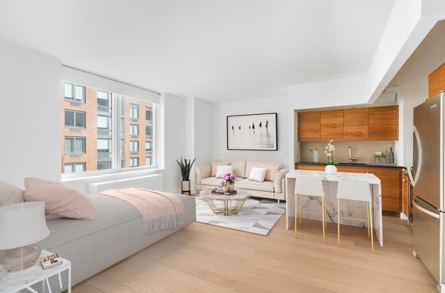Interior Photo - Gotham West