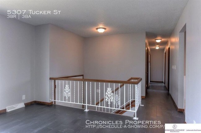 Foto del edificio - 5307 Tucker St