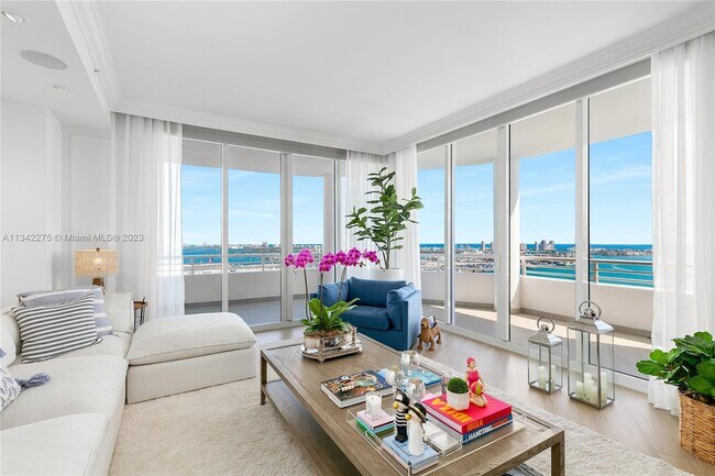 Foto del edificio - 848 Brickell Key Dr