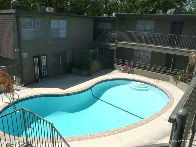 Foto principal - 605 W Hutchison St