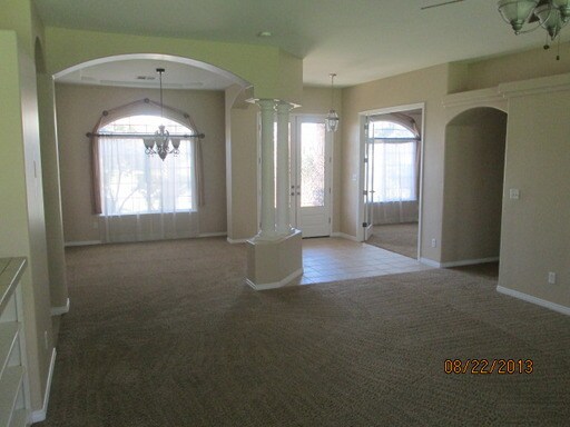 Building Photo - 11911 Fessler Ln