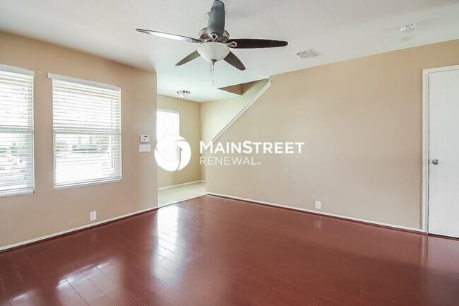 Foto del edificio - 4 Bedroom Pet-Friendly Home in Fresno, TX with Main Street Renewal