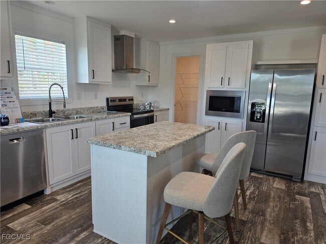 Foto del edificio - 7 Birch Blvd