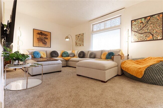 Foto del edificio - 17 Bailey Ave