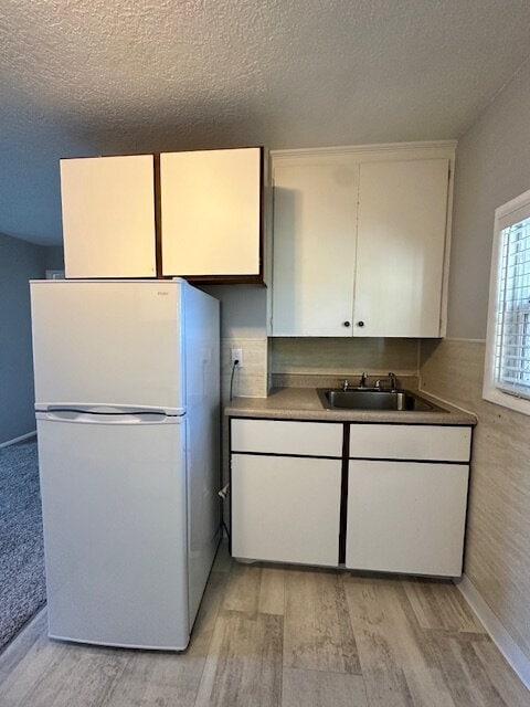 Building Photo - 1 Bedroom Cute Cottage Style Home; Duplex