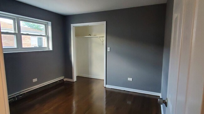 Building Photo - 1116 Orchard Ave