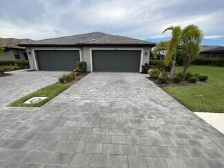 Building Photo - 14001 Pine Lodge Ln