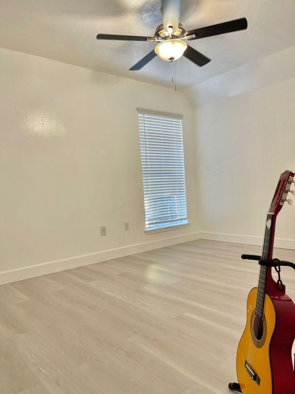 Foto del edificio - 3400 Timmons Ln