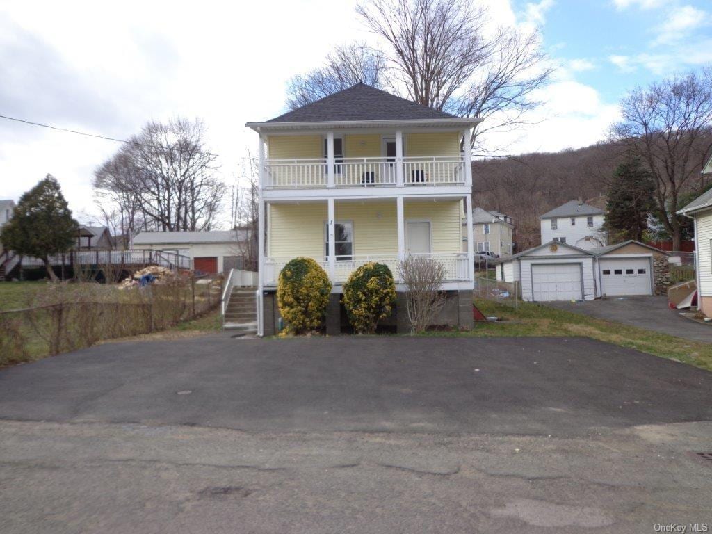 1 Pleasant Ave Unit 111, Suffern, NY 10901 Room for Rent in Suffern